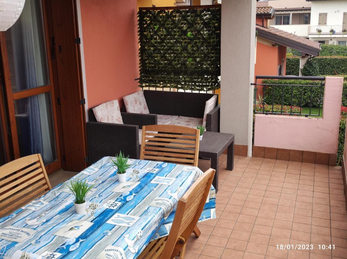 Casa Vacanze Da Riki Appartamento 2 Peschiera del Garda Exterior foto