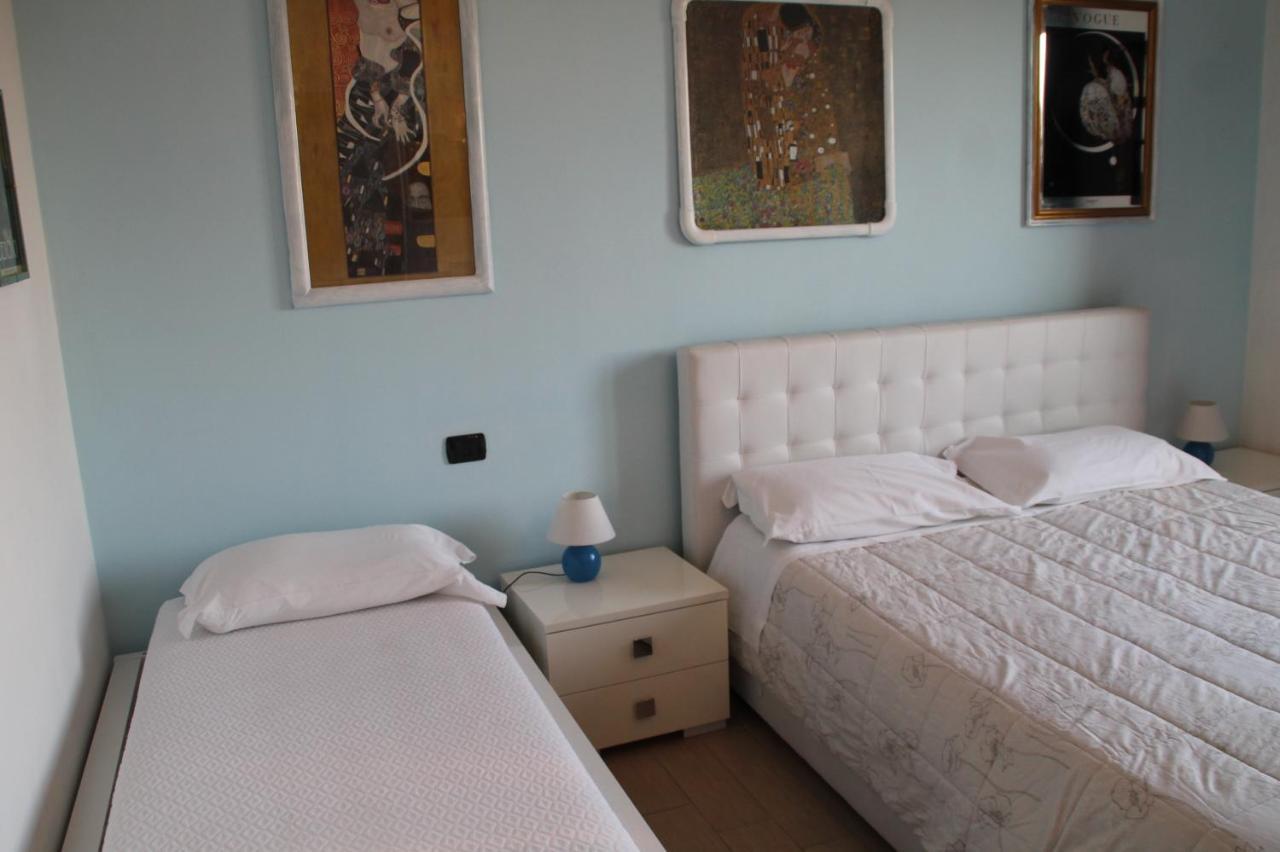 Casa Vacanze Da Riki Appartamento 2 Peschiera del Garda Exterior foto