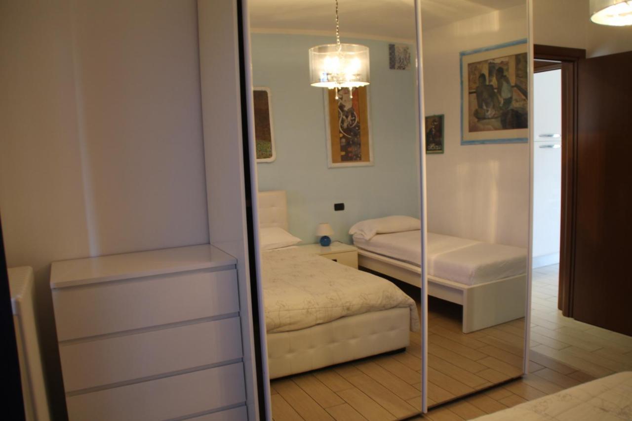 Casa Vacanze Da Riki Appartamento 2 Peschiera del Garda Exterior foto